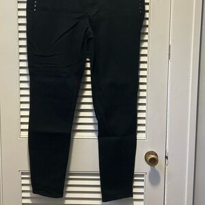 WHBM black jeans with studs 12L. Skinny ankle. Style The Sculpt.